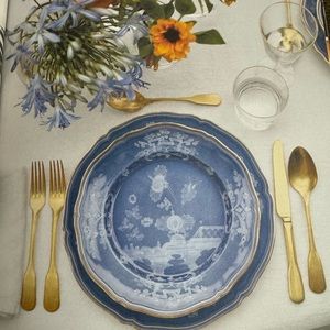 Meet your Posher, Ilaria